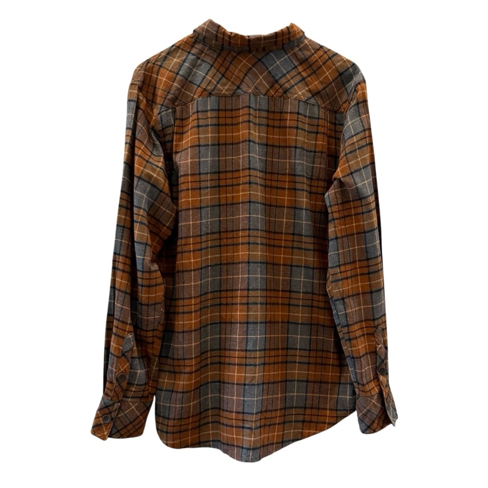 Buckle Outpost Makers Brushed Plaid Flannel Button Front Shirt - Picture 6 of 10